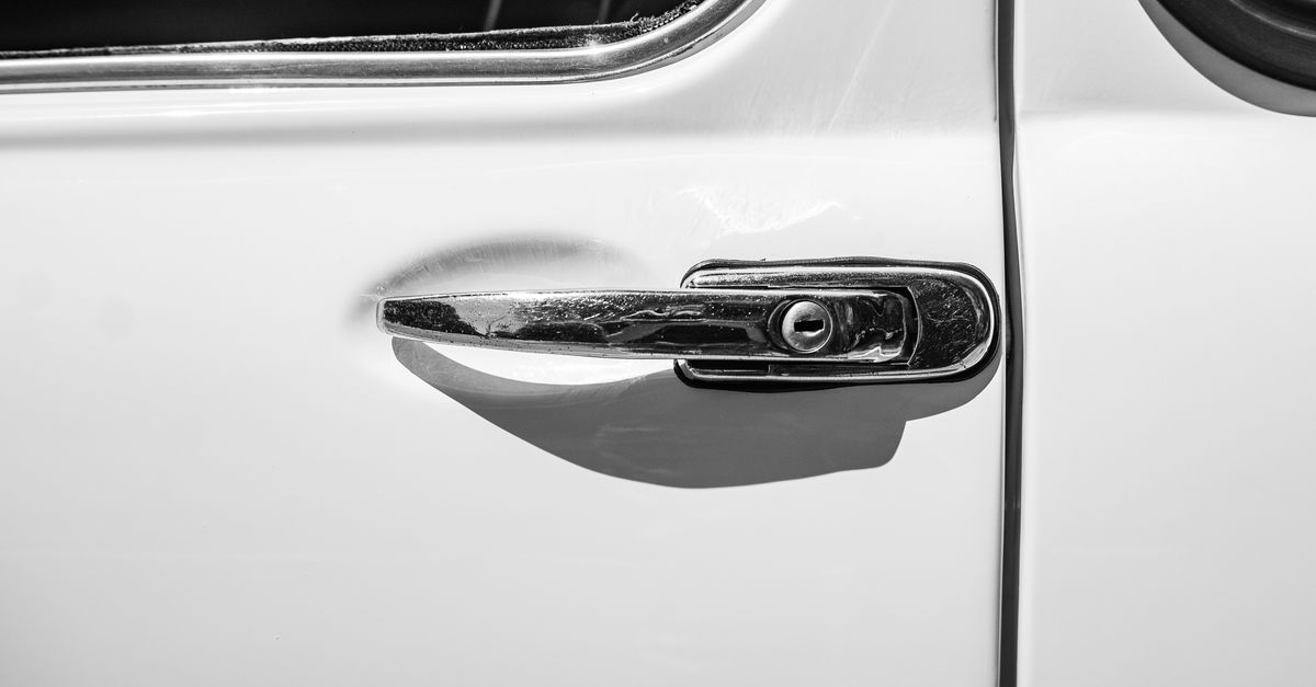 Our Car Lockout Service — What Actually Happens When We Arrive — East Coast Locksmith and Access Control